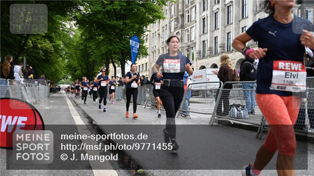 14.06.2026 - REWE Women's Run J. Mangold http://msf.ph/oto/9771455 14.06.2026 09:59:04 Ziel 10160, 10339, 10349, 10558, 10801, 10982, 11067, 11163, 11501 meine-sportfotos.de