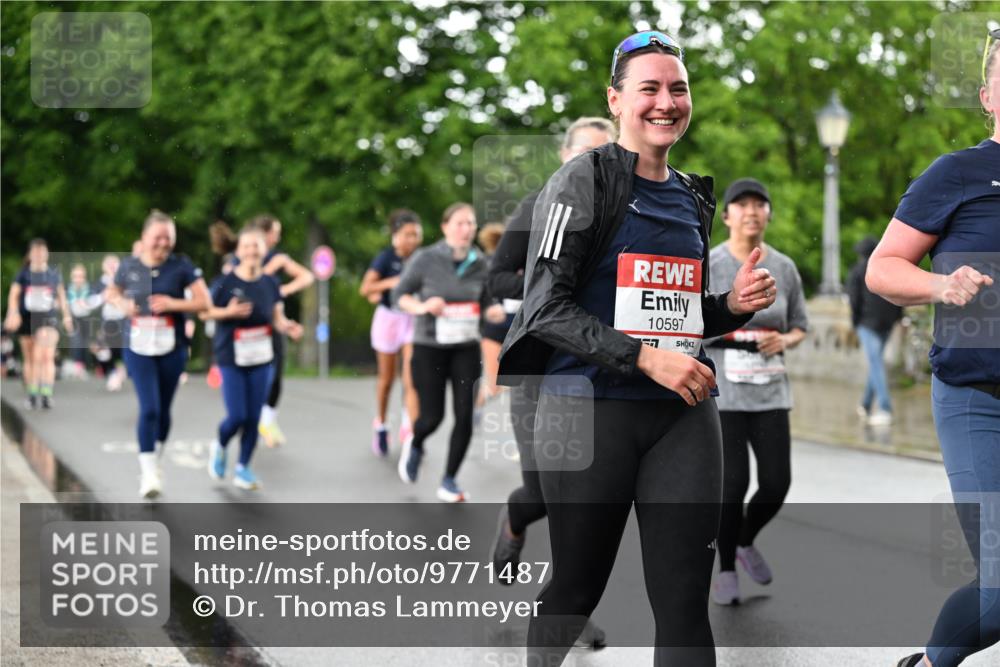14.06.2026 - REWE Women's Run Dr. Thomas Lammeyer http://msf.ph/oto/9771487 14.06.2026 09:49:26 Laufen 10597 meine-sportfotos.de