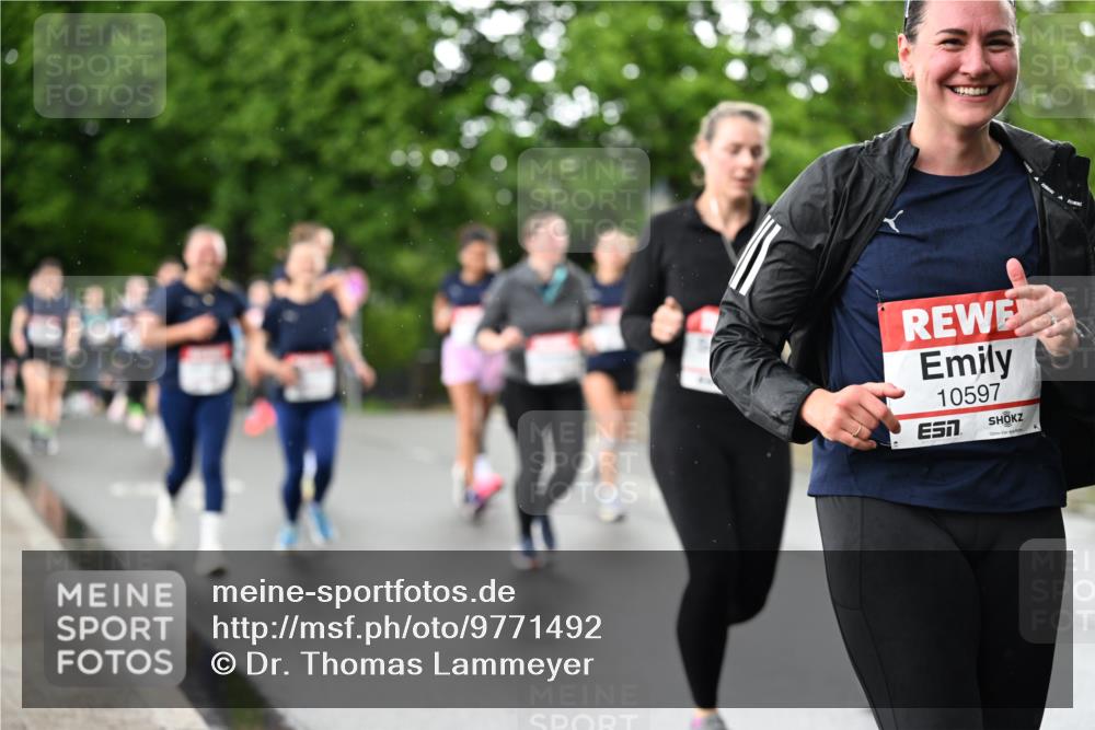 14.06.2026 - REWE Women's Run Dr. Thomas Lammeyer http://msf.ph/oto/9771492 14.06.2026 09:49:27 Laufen 10597 meine-sportfotos.de