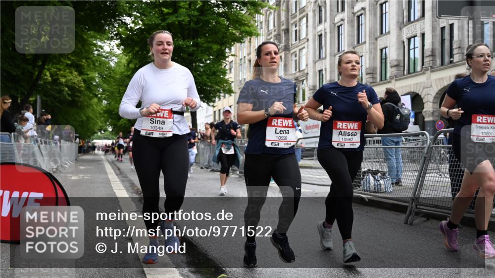 14.06.2026 - REWE Women's Run J. Mangold http://msf.ph/oto/9771522 14.06.2026 09:59:10 Ziel 10088, 10160, 10279, 10349, 10450, 10558, 10721, 10801, 10854, 10858, 10982, 11005, 11163, 11275, 11501 meine-sportfotos.de