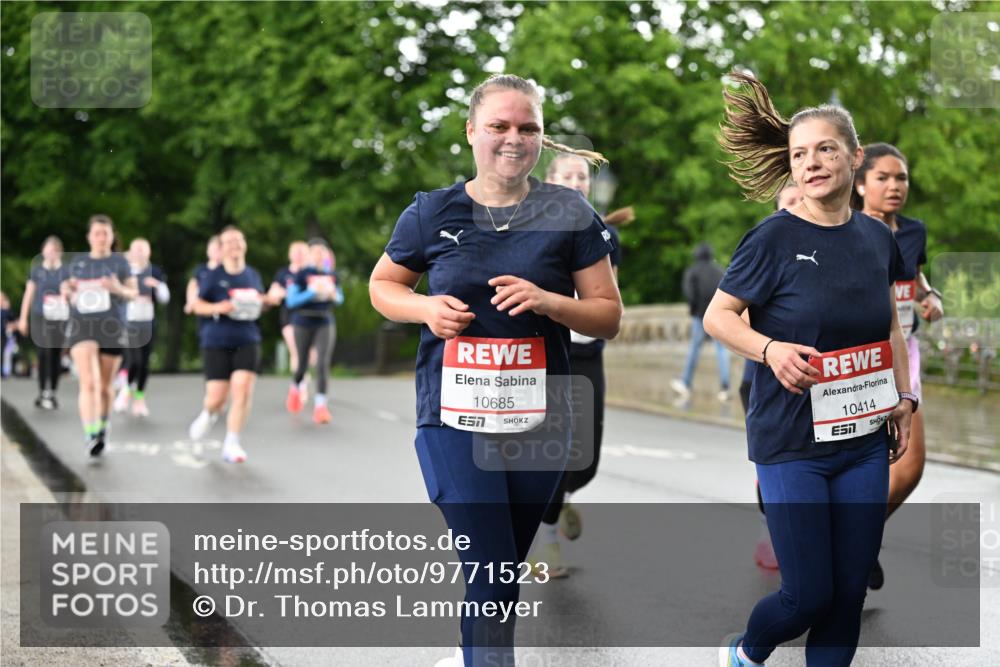 14.06.2026 - REWE Women's Run Dr. Thomas Lammeyer http://msf.ph/oto/9771523 14.06.2026 09:49:29 Laufen 10685, 10414, 7 meine-sportfotos.de