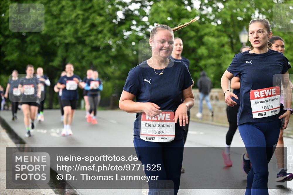14.06.2026 - REWE Women's Run Dr. Thomas Lammeyer http://msf.ph/oto/9771525 14.06.2026 09:49:29 Laufen 10685, 7, 10414, 7 meine-sportfotos.de