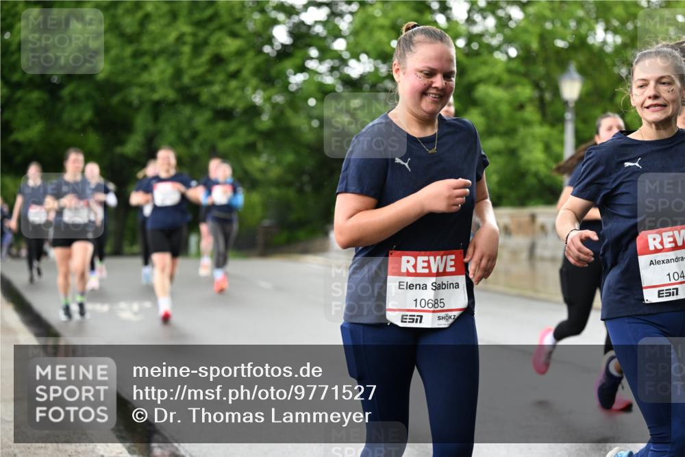14.06.2026 - REWE Women's Run Dr. Thomas Lammeyer http://msf.ph/oto/9771527 14.06.2026 09:49:29 Laufen 10685, 7, 104 meine-sportfotos.de