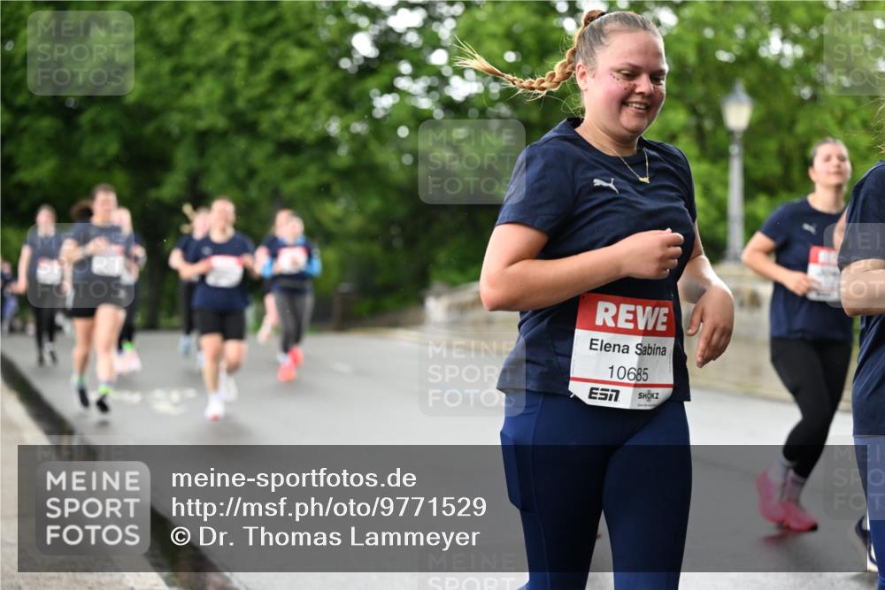 14.06.2026 - REWE Women's Run Dr. Thomas Lammeyer http://msf.ph/oto/9771529 14.06.2026 09:49:29 Laufen 10685, 19 meine-sportfotos.de