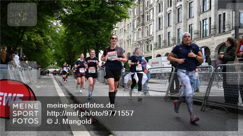14.06.2026 - REWE Women's Run J. Mangold http://msf.ph/oto/9771557 14.06.2026 09:59:14 Ziel 10088, 10264, 10279, 10405, 10450, 10721, 10854, 10858, 11005, 11275 meine-sportfotos.de