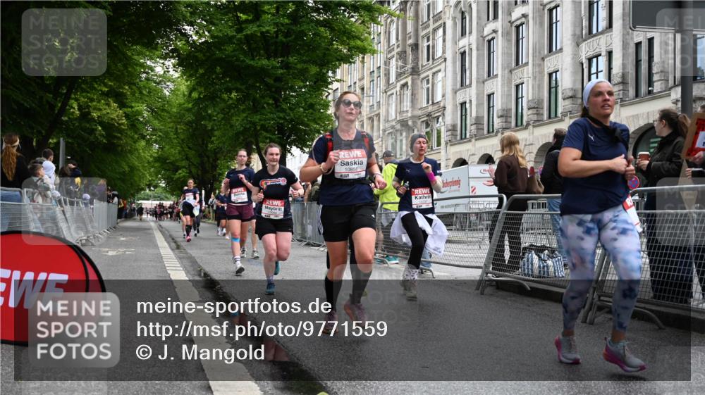 14.06.2026 - REWE Women's Run J. Mangold http://msf.ph/oto/9771559 14.06.2026 09:59:14 Ziel 10088, 10264, 10279, 10405, 10450, 10721, 10854, 10858, 11005, 11275 meine-sportfotos.de