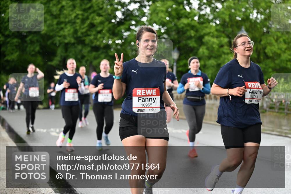 14.06.2026 - REWE Women's Run Dr. Thomas Lammeyer http://msf.ph/oto/9771564 14.06.2026 09:49:33 Laufen 10965, 10764 meine-sportfotos.de