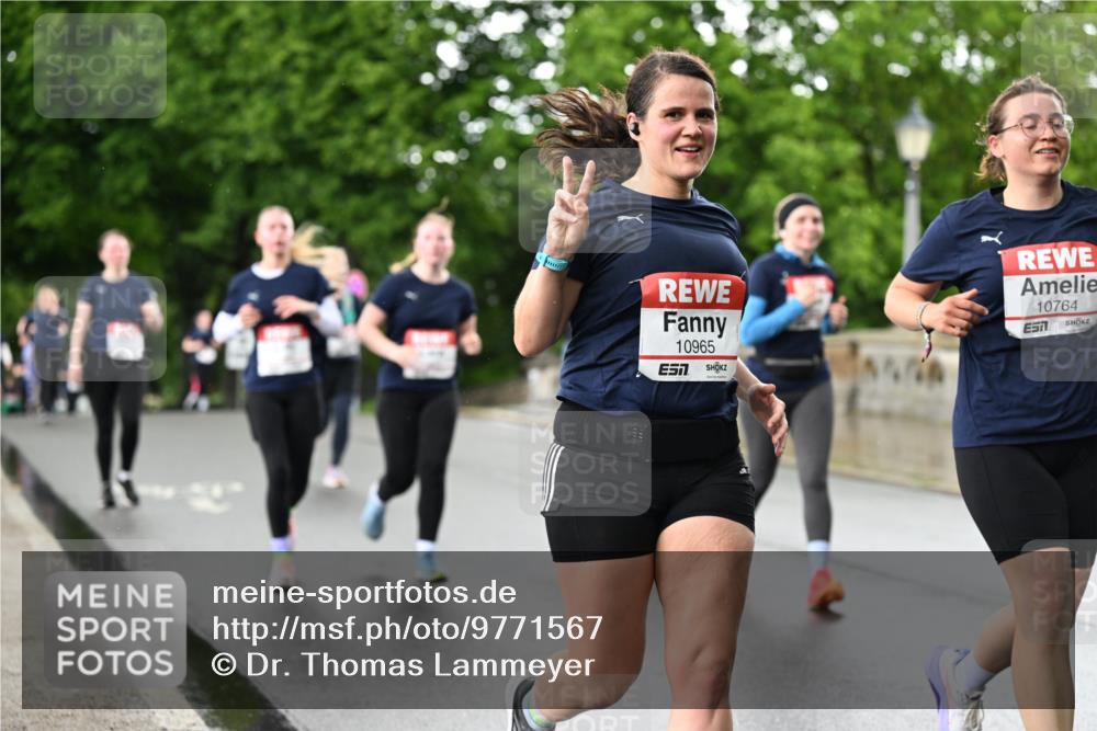 14.06.2026 - REWE Women's Run Dr. Thomas Lammeyer http://msf.ph/oto/9771567 14.06.2026 09:49:33 Laufen 10965, 10764 meine-sportfotos.de