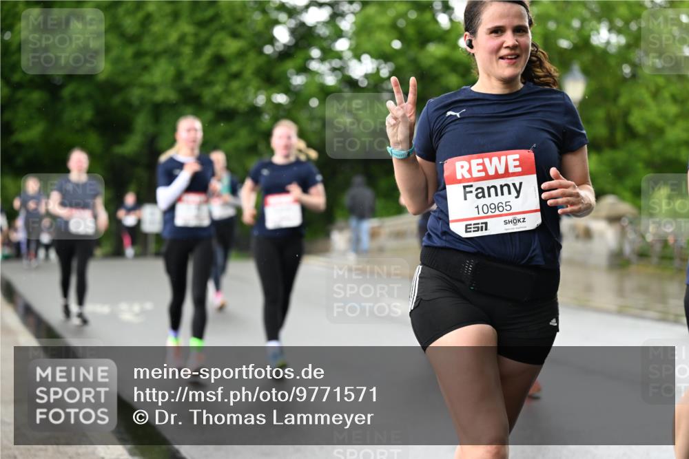 14.06.2026 - REWE Women's Run Dr. Thomas Lammeyer http://msf.ph/oto/9771571 14.06.2026 09:49:33 Laufen 10965 meine-sportfotos.de