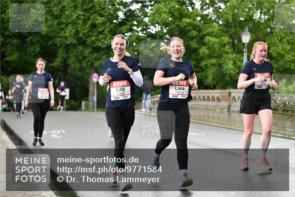 14.06.2026 - REWE Women's Run Dr. Thomas Lammeyer http://msf.ph/oto/9771584 14.06.2026 09:49:34 Laufen 10846, 10114, 7, 20, 11480, 57 meine-sportfotos.de