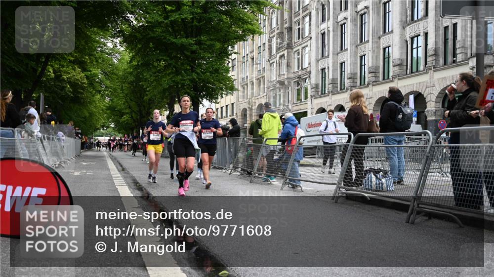 14.06.2026 - REWE Women's Run J. Mangold http://msf.ph/oto/9771608 14.06.2026 09:59:18 Ziel 10088, 10190, 10264, 10279, 10280, 10405, 10542, 10664, 10721, 10858, 11005, 11275 meine-sportfotos.de