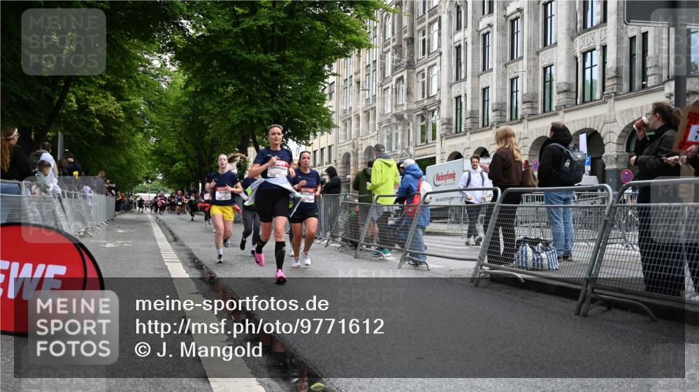 14.06.2026 - REWE Women's Run J. Mangold http://msf.ph/oto/9771612 14.06.2026 09:59:18 Ziel 10088, 10190, 10264, 10279, 10280, 10405, 10542, 10664, 10721, 10858, 11005, 11275 meine-sportfotos.de
