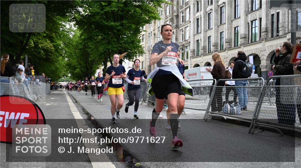 14.06.2026 - REWE Women's Run J. Mangold http://msf.ph/oto/9771627 14.06.2026 09:59:20 Ziel 10190, 10264, 10279, 10280, 10405, 10542, 10567, 10664 meine-sportfotos.de
