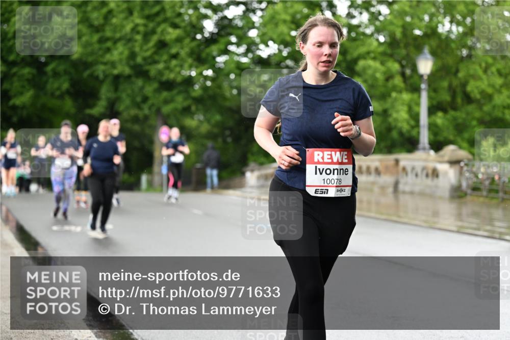 14.06.2026 - REWE Women's Run Dr. Thomas Lammeyer http://msf.ph/oto/9771633 14.06.2026 09:49:39 Laufen 10078 meine-sportfotos.de