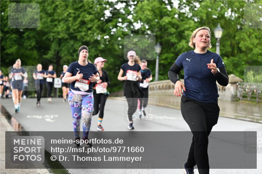 14.06.2026 - REWE Women's Run Dr. Thomas Lammeyer http://msf.ph/oto/9771660 14.06.2026 09:49:43 Laufen  meine-sportfotos.de