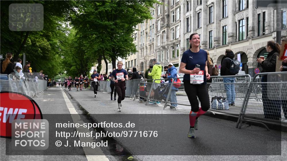 14.06.2026 - REWE Women's Run J. Mangold http://msf.ph/oto/9771676 14.06.2026 09:59:25 Ziel 10190, 10280, 10542, 10567, 10664, 10850, 11221, 11406 meine-sportfotos.de