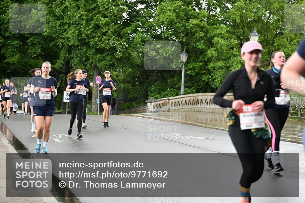 14.06.2026 - REWE Women's Run Dr. Thomas Lammeyer http://msf.ph/oto/9771692 14.06.2026 09:49:45 Laufen 3 meine-sportfotos.de
