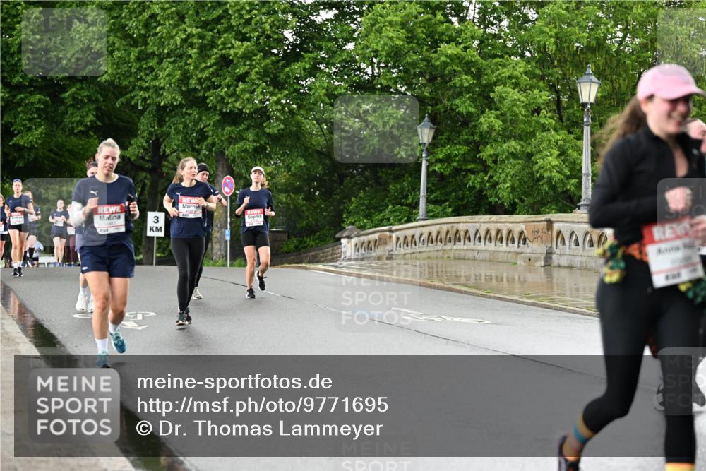 14.06.2026 - REWE Women's Run Dr. Thomas Lammeyer http://msf.ph/oto/9771695 14.06.2026 09:49:46 Laufen 10852, 3 meine-sportfotos.de