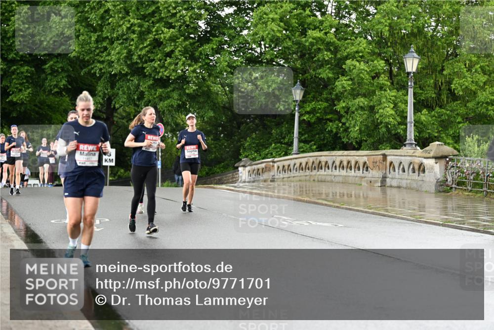 14.06.2026 - REWE Women's Run Dr. Thomas Lammeyer http://msf.ph/oto/9771701 14.06.2026 09:49:46 Laufen 1457 meine-sportfotos.de