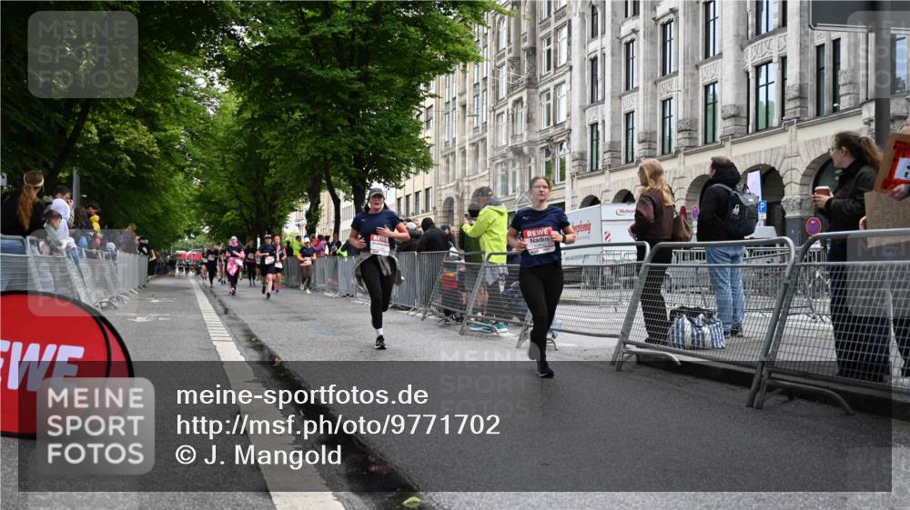 14.06.2026 - REWE Women's Run J. Mangold http://msf.ph/oto/9771702 14.06.2026 09:59:28 Ziel 10567, 10616, 10850, 11221, 11406 meine-sportfotos.de