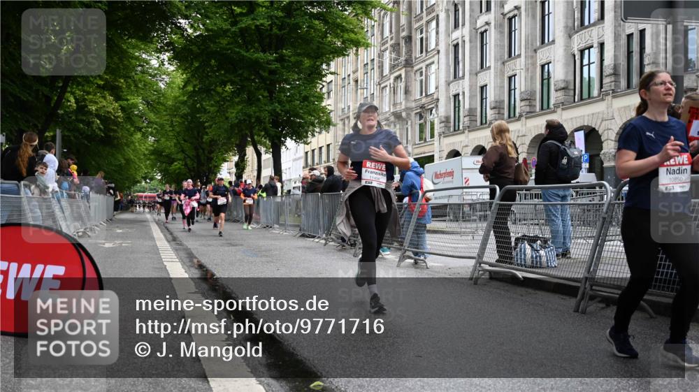 14.06.2026 - REWE Women's Run J. Mangold http://msf.ph/oto/9771716 14.06.2026 09:59:29 Ziel 10567, 10616, 10850, 11221, 11371, 11406 meine-sportfotos.de