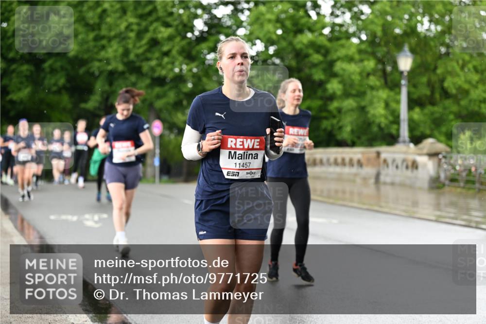 14.06.2026 - REWE Women's Run Dr. Thomas Lammeyer http://msf.ph/oto/9771725 14.06.2026 09:49:48 Laufen 11457 meine-sportfotos.de