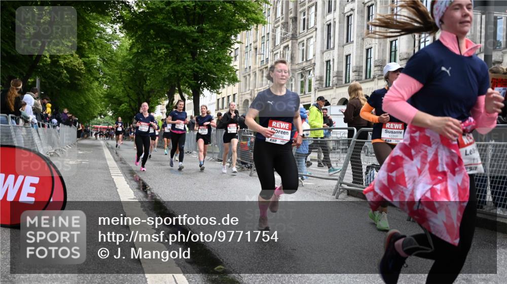 14.06.2026 - REWE Women's Run J. Mangold http://msf.ph/oto/9771754 14.06.2026 09:59:36 Ziel 10093, 10391, 10556, 10565, 10616, 10777, 10881, 11138, 11353, 11371, 11441, 11446 meine-sportfotos.de