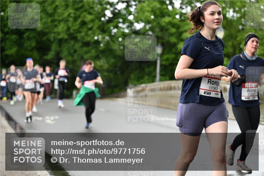 14.06.2026 - REWE Women's Run Dr. Thomas Lammeyer http://msf.ph/oto/9771756 14.06.2026 09:49:51 Laufen 11063, 7, 11258 meine-sportfotos.de