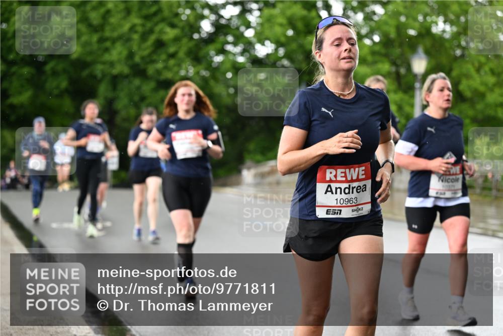 14.06.2026 - REWE Women's Run Dr. Thomas Lammeyer http://msf.ph/oto/9771811 14.06.2026 09:49:56 Laufen 10963, 7 meine-sportfotos.de