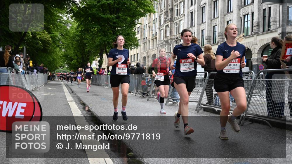 14.06.2026 - REWE Women's Run J. Mangold http://msf.ph/oto/9771819 14.06.2026 09:59:45 Ziel 10055, 10058, 10082, 10083, 10302, 10391, 10732, 10776, 10820, 11269, 11385, 11446 meine-sportfotos.de