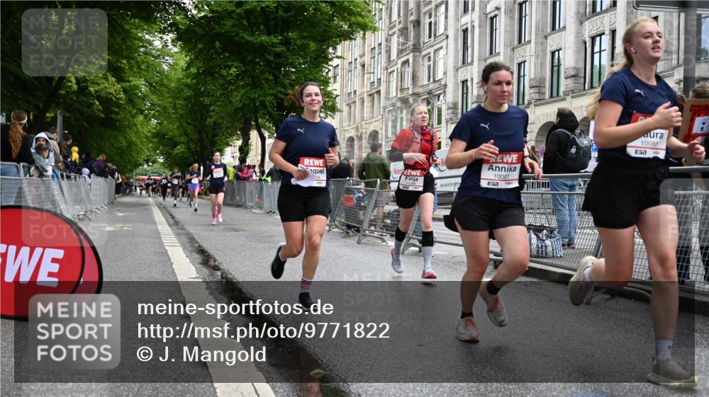 14.06.2026 - REWE Women's Run J. Mangold http://msf.ph/oto/9771822 14.06.2026 09:59:45 Ziel 10055, 10058, 10082, 10083, 10302, 10391, 10732, 10776, 10820, 11269, 11385, 11446 meine-sportfotos.de