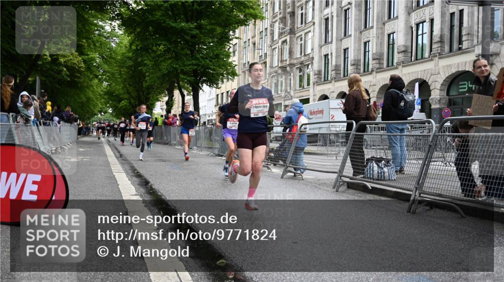 14.06.2026 - REWE Women's Run J. Mangold http://msf.ph/oto/9771824 14.06.2026 09:59:49 Ziel 10082, 10083, 10090, 10302, 10732, 10820, 11269, 11385 meine-sportfotos.de