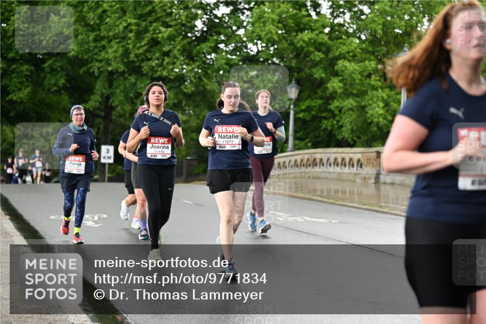 14.06.2026 - REWE Women's Run Dr. Thomas Lammeyer http://msf.ph/oto/9771834 14.06.2026 09:49:57 Laufen 11474, 11077, 7 meine-sportfotos.de