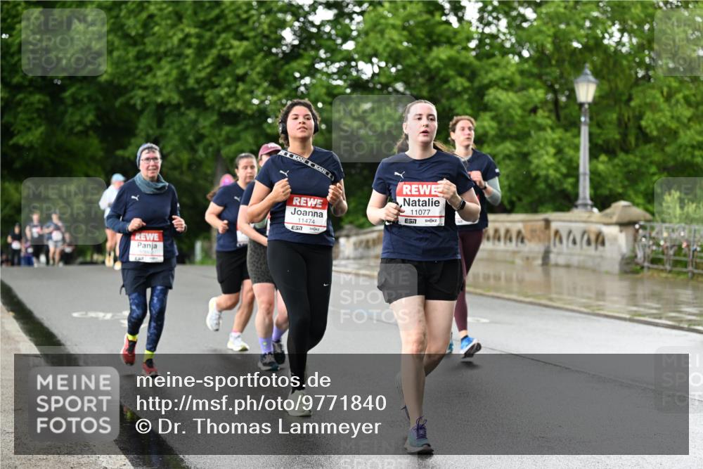 14.06.2026 - REWE Women's Run Dr. Thomas Lammeyer http://msf.ph/oto/9771840 14.06.2026 09:49:58 Laufen 11474, 7, 11077 meine-sportfotos.de