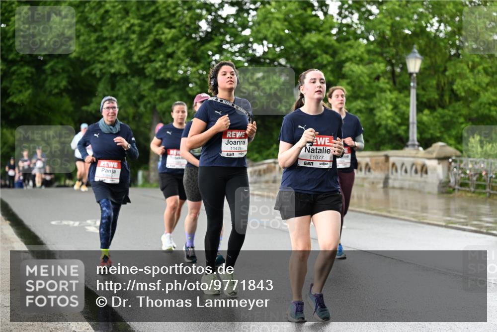 14.06.2026 - REWE Women's Run Dr. Thomas Lammeyer http://msf.ph/oto/9771843 14.06.2026 09:49:58 Laufen 11474, 7, 11077 meine-sportfotos.de