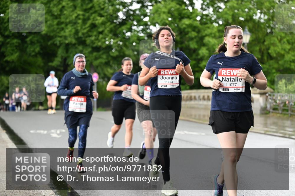 14.06.2026 - REWE Women's Run Dr. Thomas Lammeyer http://msf.ph/oto/9771852 14.06.2026 09:49:59 Laufen 11474, 11077 meine-sportfotos.de