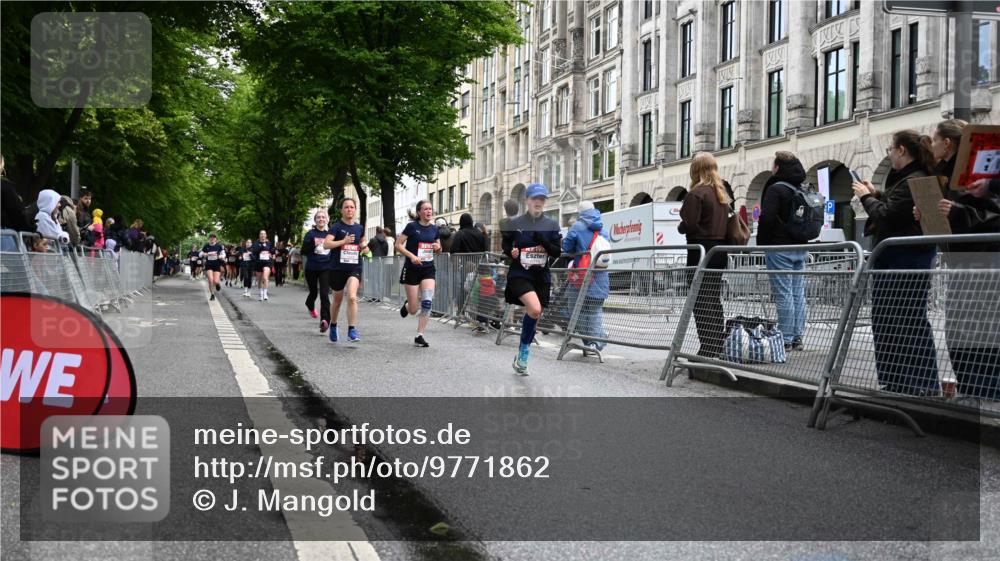 14.06.2026 - REWE Women's Run J. Mangold http://msf.ph/oto/9771862 14.06.2026 09:59:55 Ziel 10090, 10302, 10602, 10715, 10839, 10840, 10995, 11369 meine-sportfotos.de