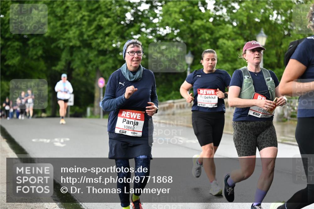 14.06.2026 - REWE Women's Run Dr. Thomas Lammeyer http://msf.ph/oto/9771868 14.06.2026 09:50:00 Laufen 10862, 11169, 57, 10022 meine-sportfotos.de