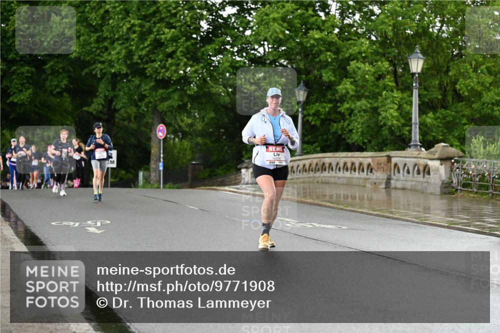 14.06.2026 - REWE Women's Run Dr. Thomas Lammeyer http://msf.ph/oto/9771908 14.06.2026 09:50:06 Laufen 10379, 4444 meine-sportfotos.de