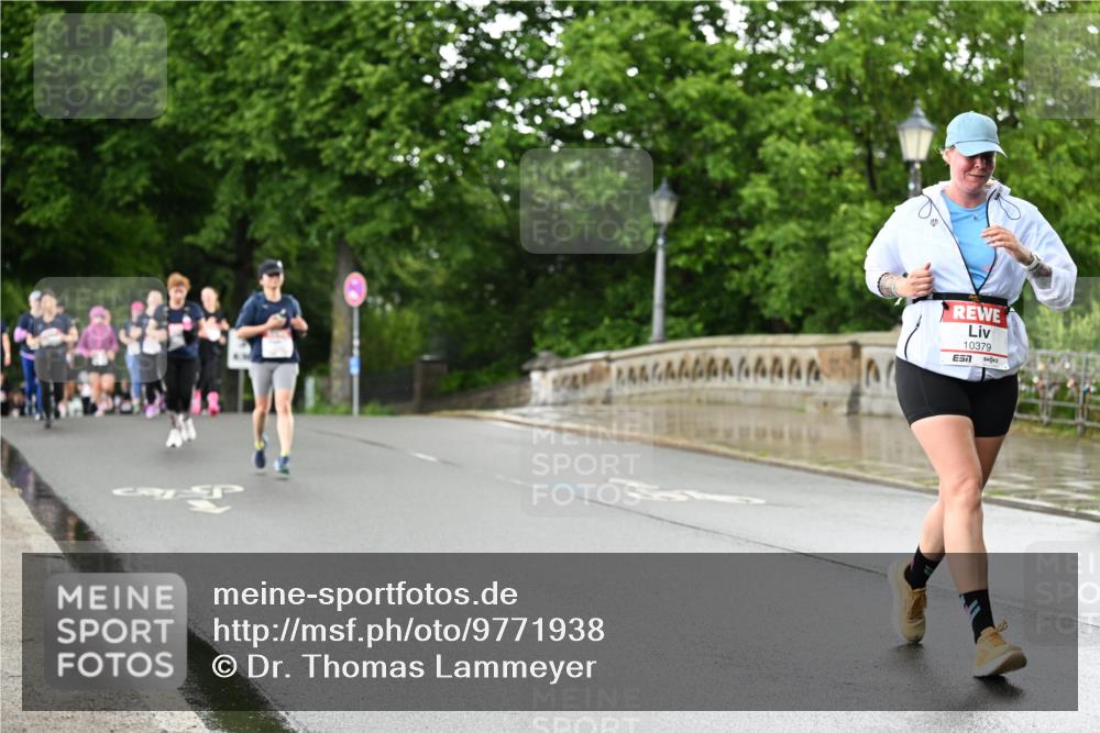 14.06.2026 - REWE Women's Run Dr. Thomas Lammeyer http://msf.ph/oto/9771938 14.06.2026 09:50:07 Laufen 10379, 57 meine-sportfotos.de