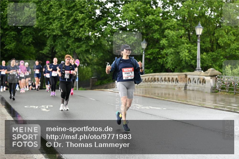 14.06.2026 - REWE Women's Run Dr. Thomas Lammeyer http://msf.ph/oto/9771983 14.06.2026 09:50:11 Laufen 10760, 657 meine-sportfotos.de