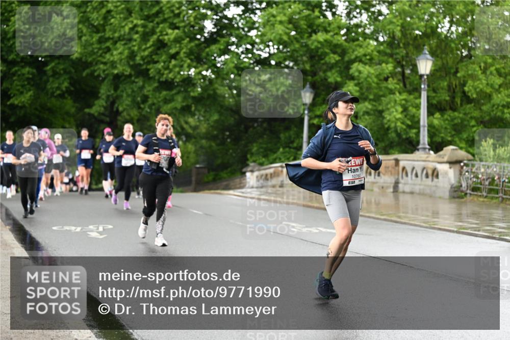 14.06.2026 - REWE Women's Run Dr. Thomas Lammeyer http://msf.ph/oto/9771990 14.06.2026 09:50:11 Laufen 10760 meine-sportfotos.de