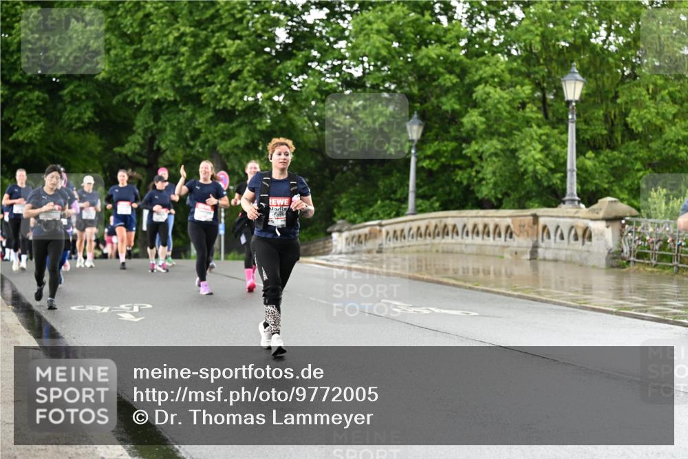 14.06.2026 - REWE Women's Run Dr. Thomas Lammeyer http://msf.ph/oto/9772005 14.06.2026 09:50:12 Laufen 0944 meine-sportfotos.de