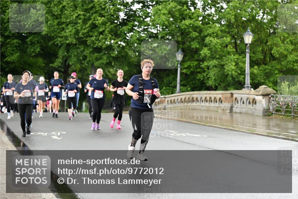 14.06.2026 - REWE Women's Run Dr. Thomas Lammeyer http://msf.ph/oto/9772012 14.06.2026 09:50:12 Laufen 464 meine-sportfotos.de