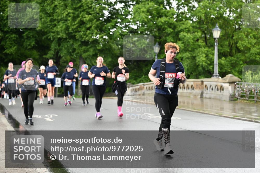 14.06.2026 - REWE Women's Run Dr. Thomas Lammeyer http://msf.ph/oto/9772025 14.06.2026 09:50:13 Laufen 5944 meine-sportfotos.de