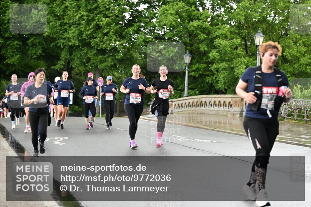 14.06.2026 - REWE Women's Run Dr. Thomas Lammeyer http://msf.ph/oto/9772036 14.06.2026 09:50:14 Laufen 10350, 11033 meine-sportfotos.de