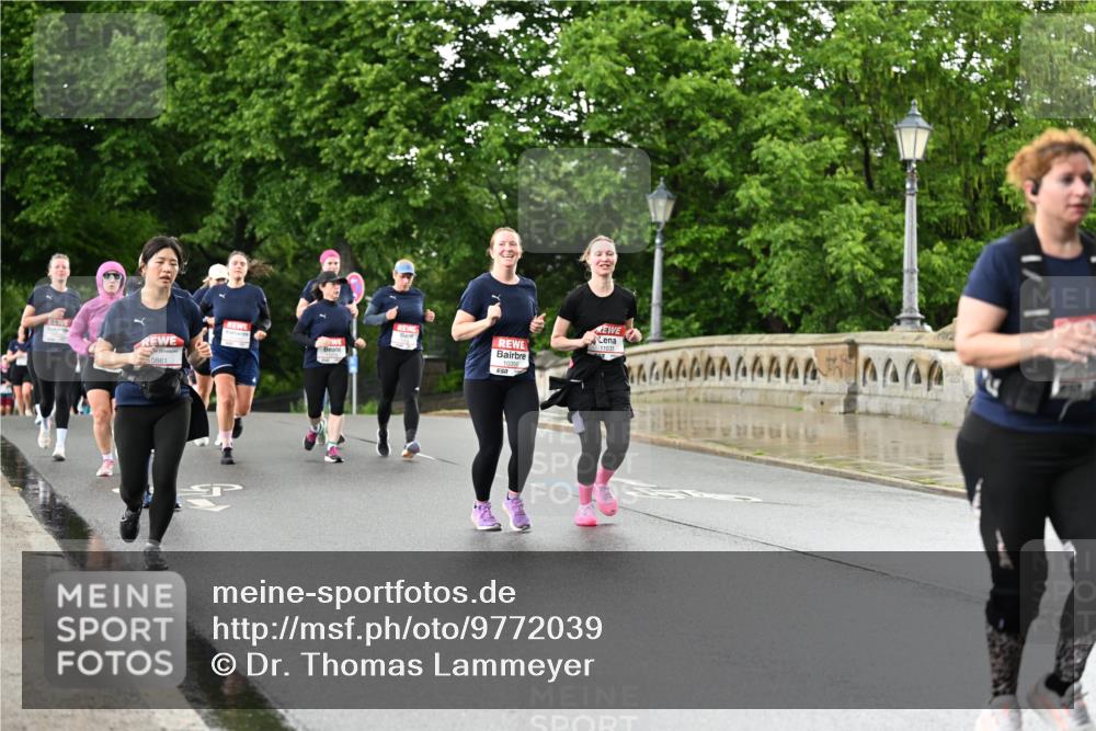 14.06.2026 - REWE Women's Run Dr. Thomas Lammeyer http://msf.ph/oto/9772039 14.06.2026 09:50:14 Laufen 10861, 10350 meine-sportfotos.de