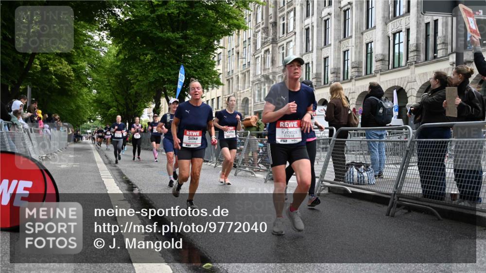 14.06.2026 - REWE Women's Run J. Mangold http://msf.ph/oto/9772040 14.06.2026 10:00:16 Ziel 10030, 10210, 10229, 10300, 10433, 10466, 10677, 10709, 11101, 11255, 11434, 11463, 11518 meine-sportfotos.de