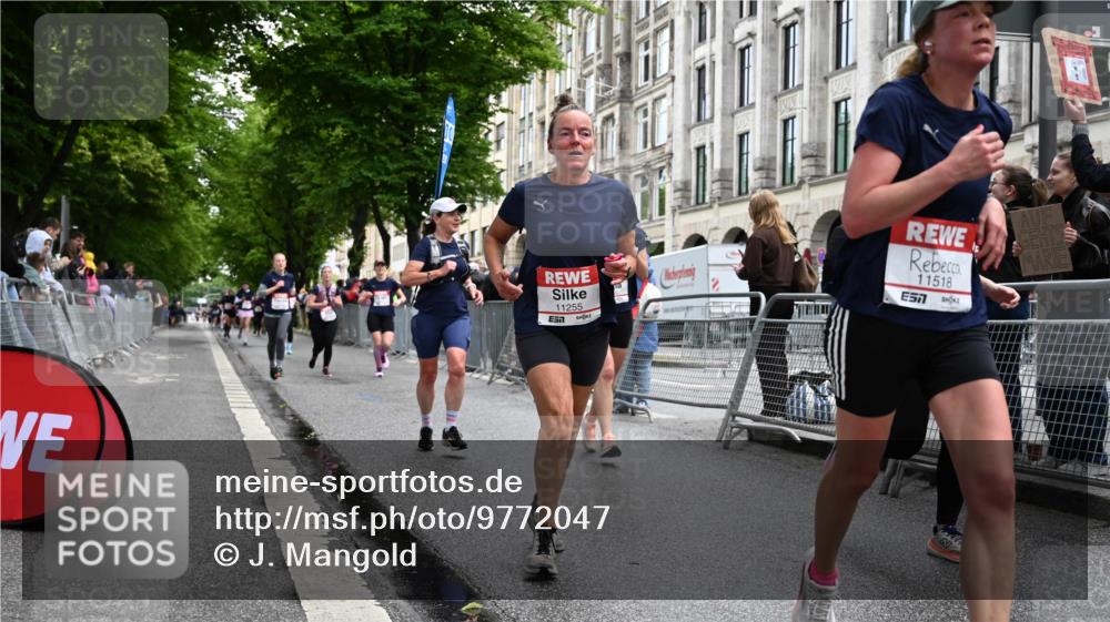 14.06.2026 - REWE Women's Run J. Mangold http://msf.ph/oto/9772047 14.06.2026 10:00:16 Ziel 10030, 10210, 10229, 10300, 10433, 10466, 10677, 10709, 11101, 11255, 11434, 11463, 11518 meine-sportfotos.de