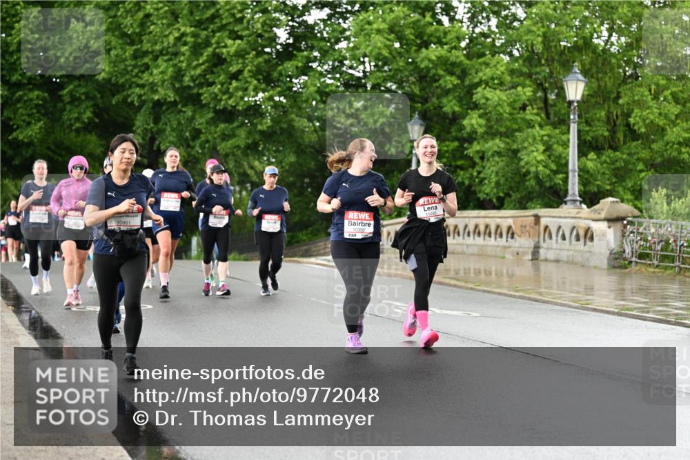 14.06.2026 - REWE Women's Run Dr. Thomas Lammeyer http://msf.ph/oto/9772048 14.06.2026 09:50:15 Laufen 10861, 10350, 11033 meine-sportfotos.de